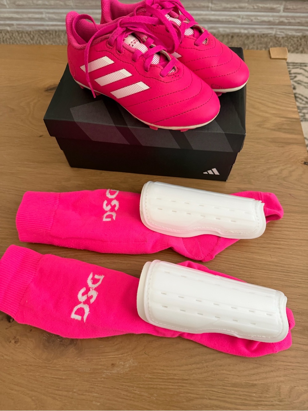 Adidas Kids' Size 12 Pink Soccer Cleats with Shin Guard Socks Size small